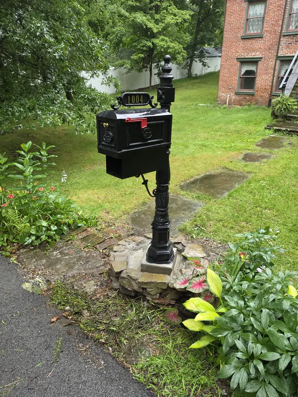 Mailbox Replacement